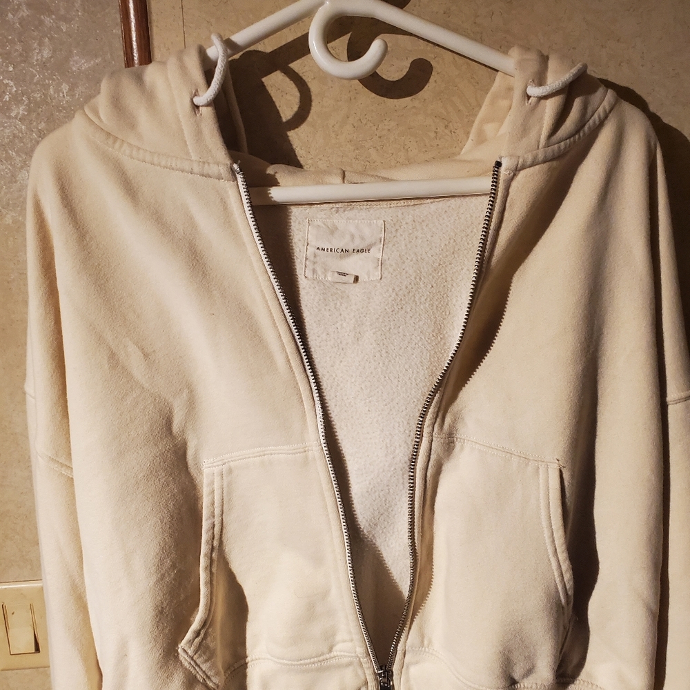 American Eagle Cropped Hoodie